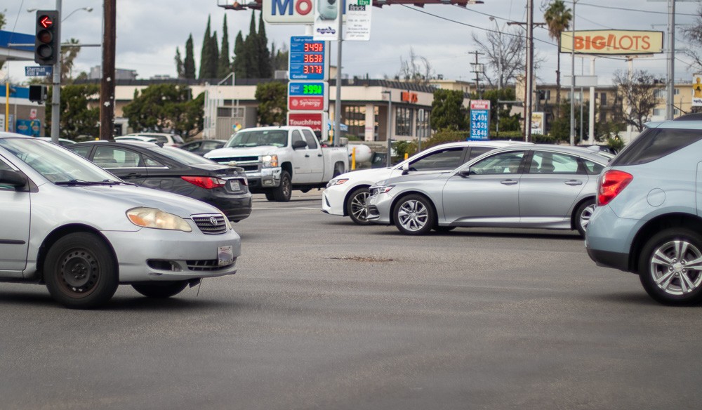 1/14 Costa Mesa, CA – Hit-and-Run Accident Leads to Injuries on 405 Fwy