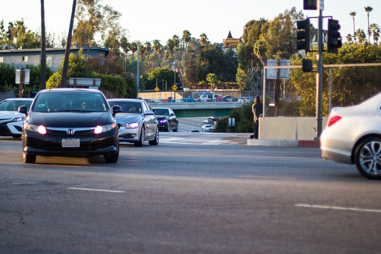 4/17 Westminster, CA – Injuries Reported in Car Accident in EB Lanes of SR-91