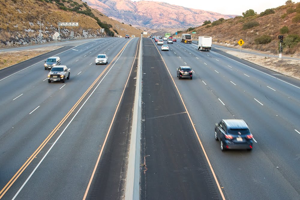 4/5 Westminster, CA – Injuries Reported in Car Crash on I-405 Near Westminster Blvd