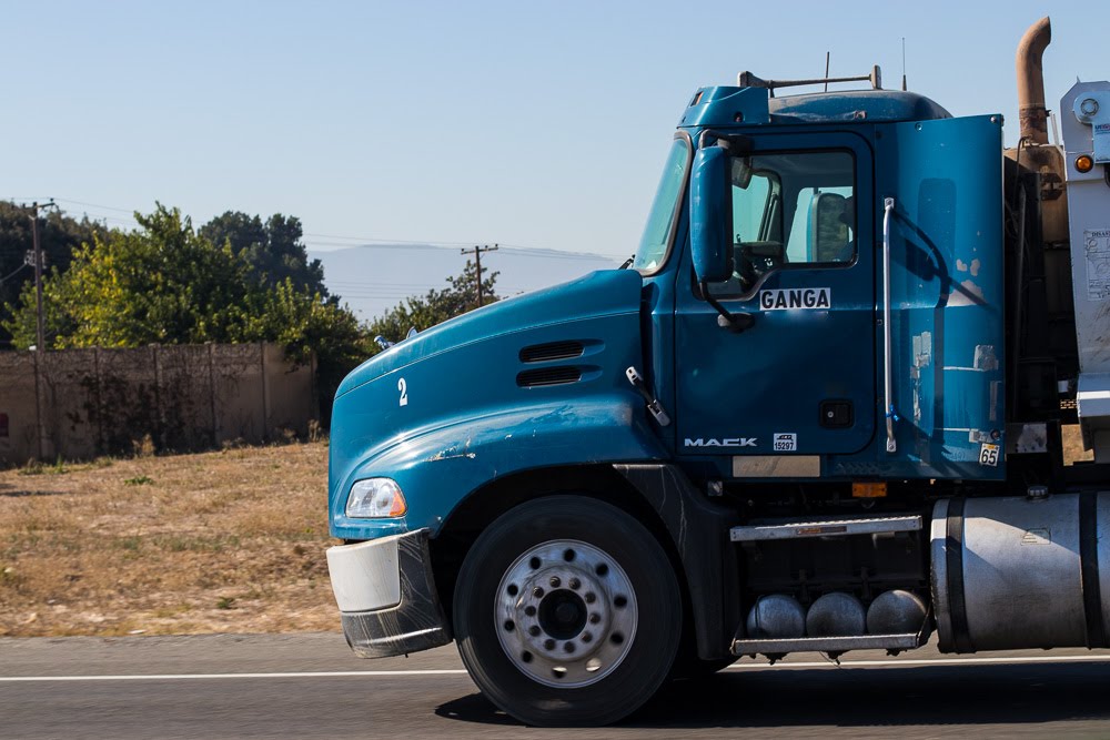 Arcadia, CA - Semi-Truck Crash Takes One Life on 210 Freeway at Santa Anita Ave