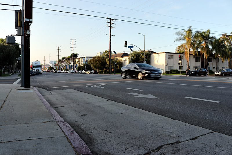 5/5 Santa Ana, CA – Injuries Reported in Car Accident on SR-57 Near Chapman Ave