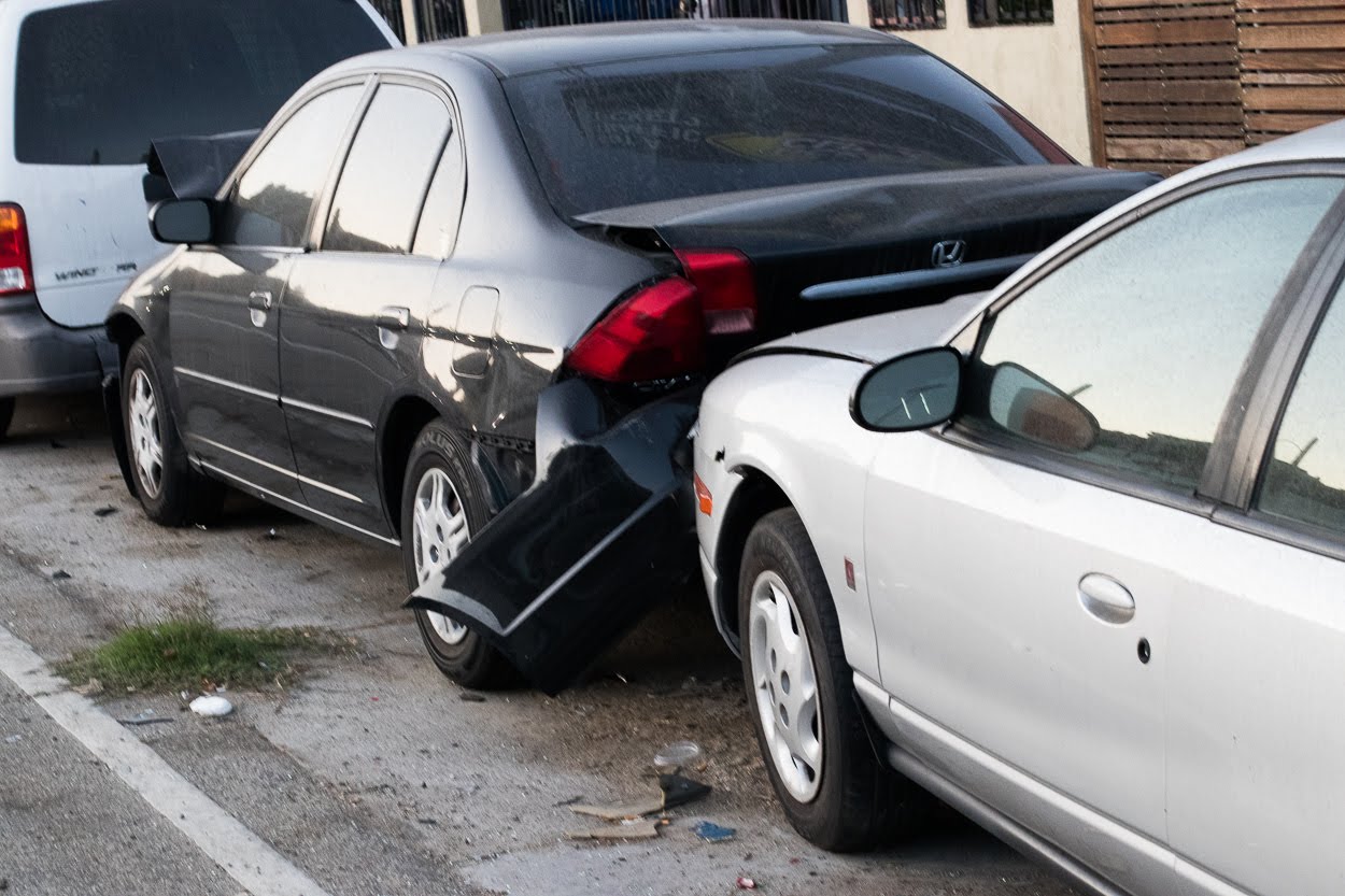 Santa Ana, CA - Two-Vehicle Wreck, Injuries on I-405 at I-55