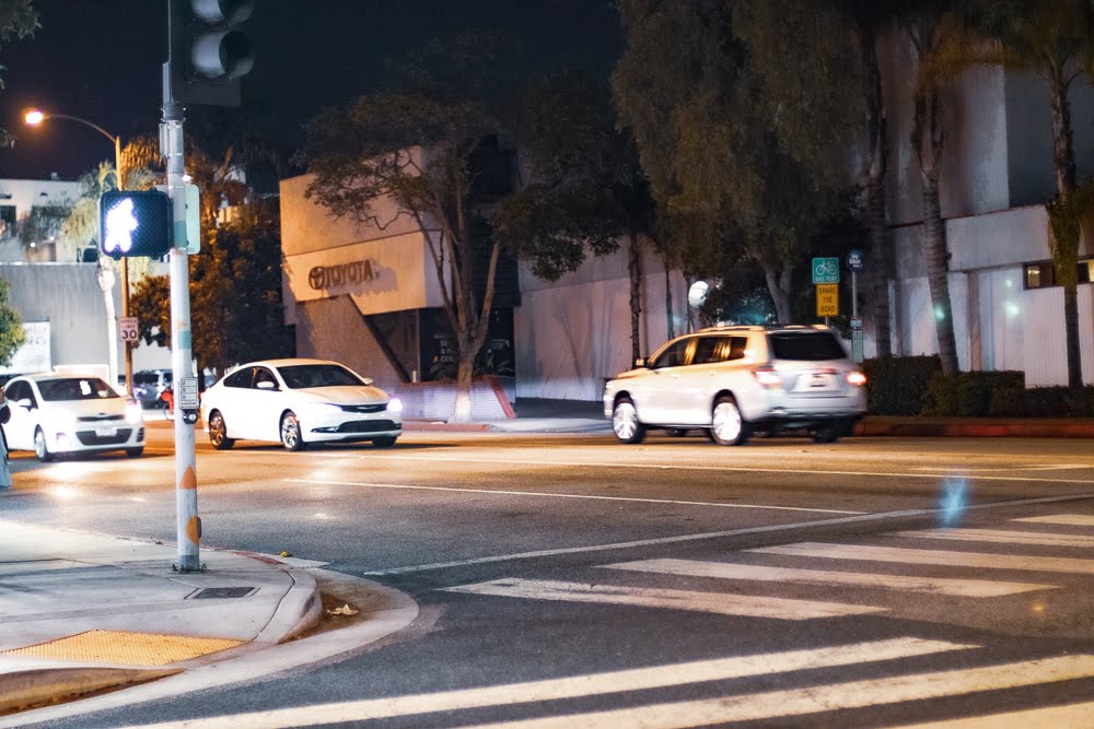 Huntington Beach, CA - Five Hurt in Hit-&-Run at Pacific Coast Hwy & Main St