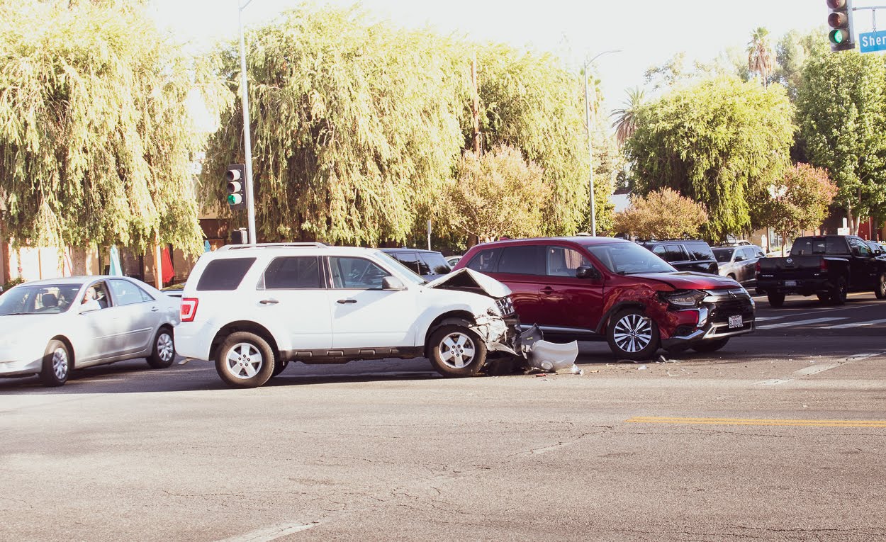 Westminster, CA – Man Injured in Car Crash on I-405 near Brookhurst St
