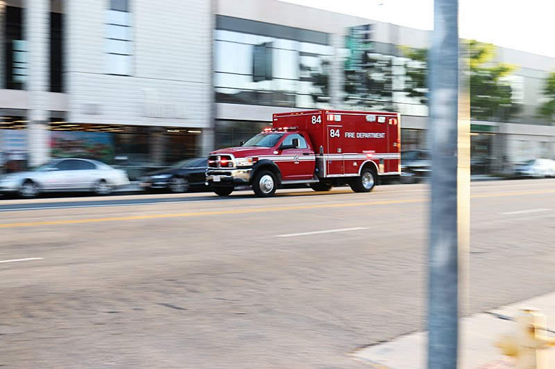 Santa Ana, CA - Injuries Reported in Crash on I-5 at Tustin Ranch